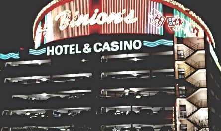 Why Are Indian Online Casinos Better Land-based Casinos?