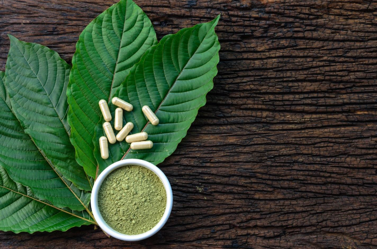 Breaking Down the Alkaloids: How Different Types of Kratom Affect the Body